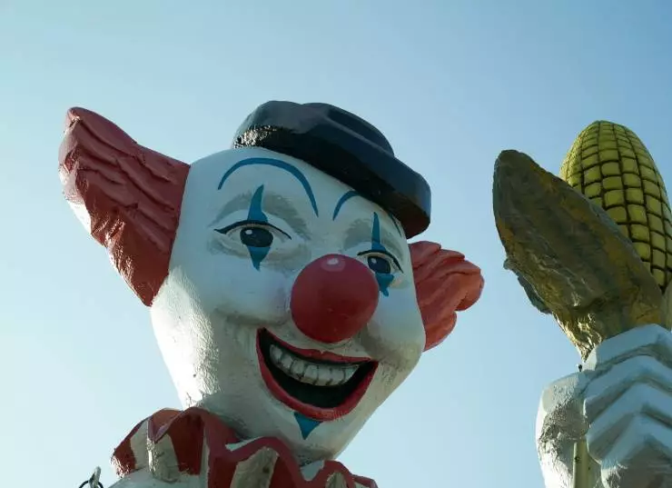 Кровавый урожай (2025) через торрент скачать Кровавый урожай (2025) фильм через торрент скачать