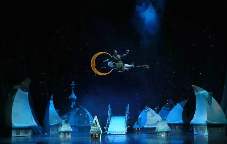 Театр в кино: Ночь перед Рождеством (2023) через торрент скачать Театр в кино: Ночь перед Рождеством (2023) фильм через торрент скачать