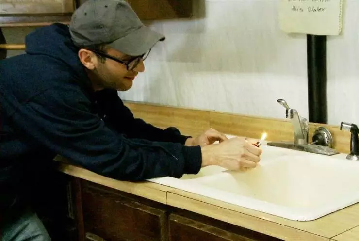 Газовая страна (2010) в хорошем качестве через торрент Газовая страна (2010) фильм в хорошем качестве через торрент