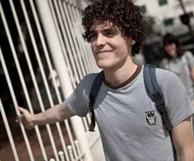 Я не хочу возвращаться один (2010) через торрент бесплатно Я не хочу возвращаться один (2010) фильм через торрент бесплатно