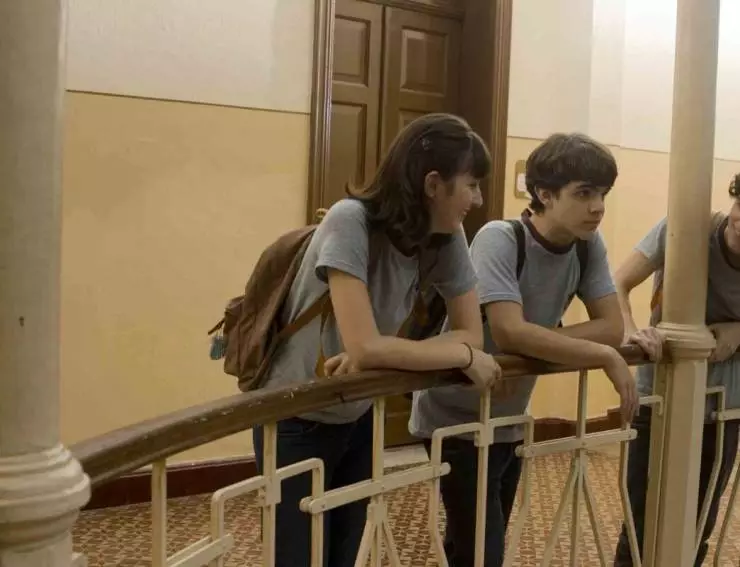 Я не хочу возвращаться один (2010) в хорошем качестве через торрент Я не хочу возвращаться один (2010) фильм в хорошем качестве через торрент