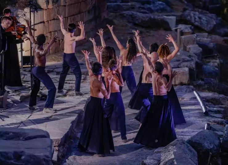 TheatreHD: Курентзис и Саша Вальц: Бетховен. Симфония № 7 (2021) через торрент скачать TheatreHD: Курентзис и Саша Вальц: Бетховен. Симфония № 7 (2021) фильм через торрент скачать