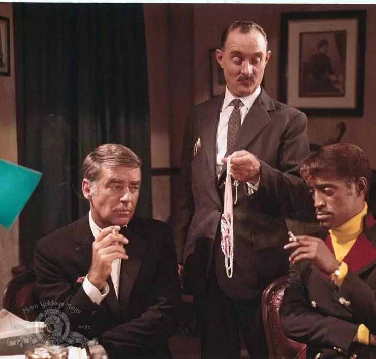 Соль и перец (1968) через торрент бесплатно Соль и перец (1968) фильм через торрент бесплатно