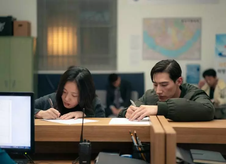 Любовь в большом городе (2024) через торрент бесплатно Любовь в большом городе (2024) фильм через торрент бесплатно