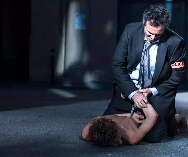 Сообщник (2009) через торрент бесплатно Сообщник (2009) фильм через торрент бесплатно