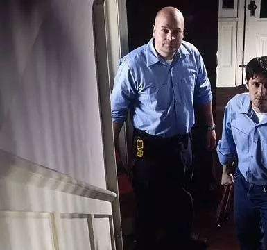 По следам призраков (2004) в хорошем качестве через торрент По следам призраков (2004) сериал в хорошем качестве через торрент