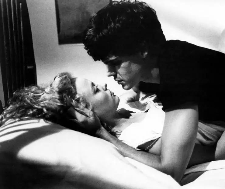 Клин клином (1986) в хорошем качестве через торрент Клин клином (1986) фильм в хорошем качестве через торрент