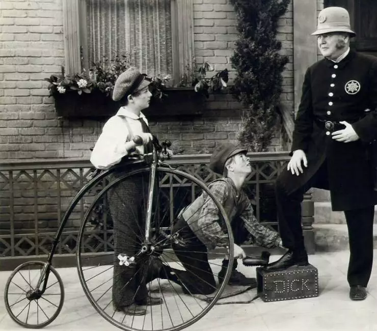 Юный лорд Фаунтлерой (1936) через торрент бесплатно Юный лорд Фаунтлерой (1936) фильм через торрент бесплатно