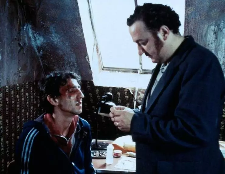 Чао, паяц (1983) через торрент бесплатно Чао, паяц (1983) фильм через торрент бесплатно