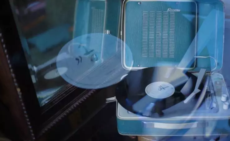 Другие люди (2022) через торрент скачать Другие люди (2022) фильм через торрент скачать