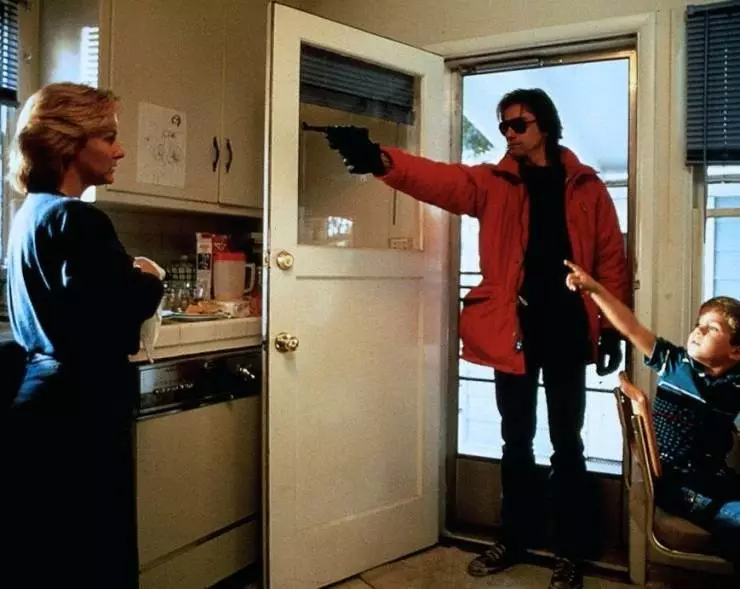 Неистовство (1987) через торрент скачать Неистовство (1987) фильм через торрент скачать