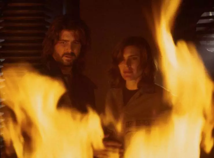 Чужой внутри (1995) через торрент бесплатно Чужой внутри (1995) фильм через торрент бесплатно