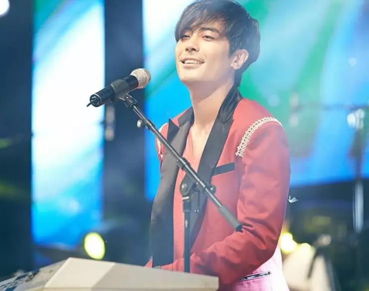 Вперёд и с песней (2017) через торрент бесплатно Вперёд и с песней (2017) фильм через торрент бесплатно