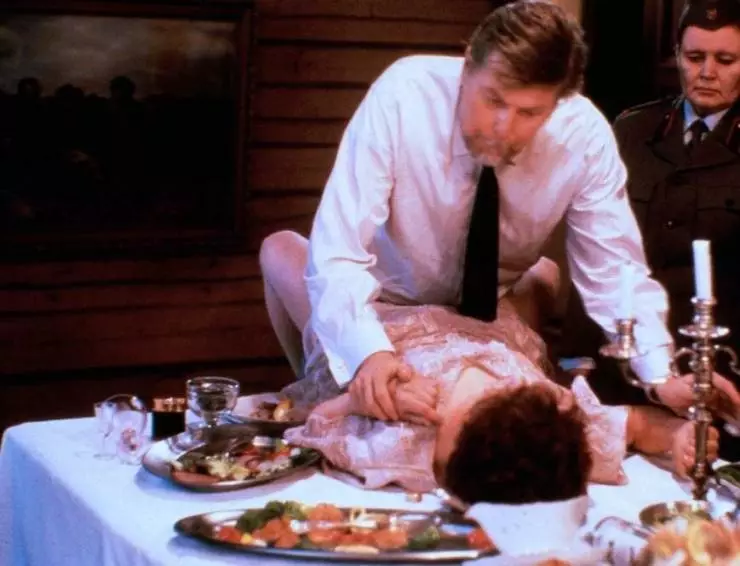 Рожденный американцем (1986) через торрент бесплатно Рожденный американцем (1986) фильм через торрент бесплатно