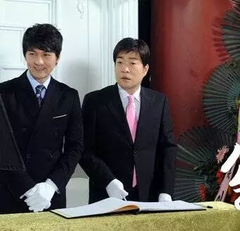 Мои слишком идеальные сыновья (2009) через торрент скачать Мои слишком идеальные сыновья (2009) сериал через торрент скачать