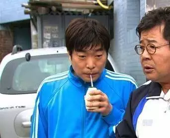 Мои слишком идеальные сыновья (2009) в хорошем качестве через торрент Мои слишком идеальные сыновья (2009) сериал в хорошем качестве через торрент