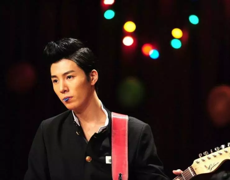 Рок, рок, рок (2010) через торрент бесплатно Рок, рок, рок (2010) сериал через торрент бесплатно