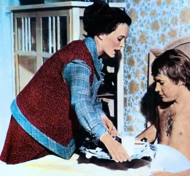 Холодным днем в парке (1969) через торрент бесплатно Холодным днем в парке (1969) фильм через торрент бесплатно