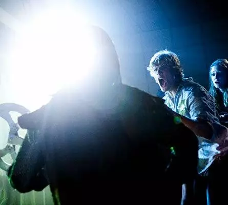 Уже можно. Но ОЧЕНЬ страшно! (2009) через торрент бесплатно Уже можно. Но ОЧЕНЬ страшно! (2009) фильм через торрент бесплатно