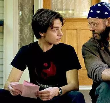 Рядом с Грейс (2005) через торрент бесплатно Рядом с Грейс (2005) фильм через торрент бесплатно