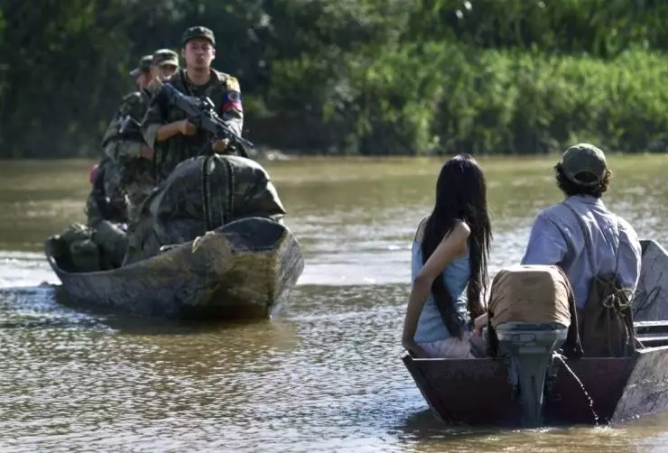 Операция «Э» (2012) через торрент бесплатно Операция «Э» (2012) фильм через торрент бесплатно