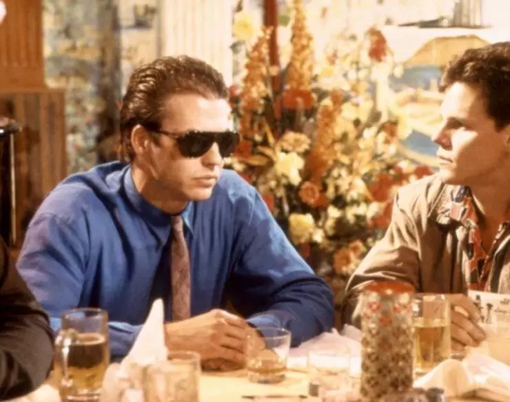 Удар на удар (1988) в хорошем качестве через торрент Удар на удар (1988) фильм в хорошем качестве через торрент