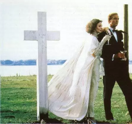 Белое зло (1987) через торрент скачать Белое зло (1987) фильм через торрент скачать