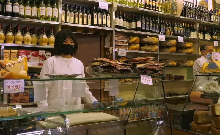 Когда тает снег (2021) в хорошем качестве через торрент Когда тает снег (2021) фильм в хорошем качестве через торрент