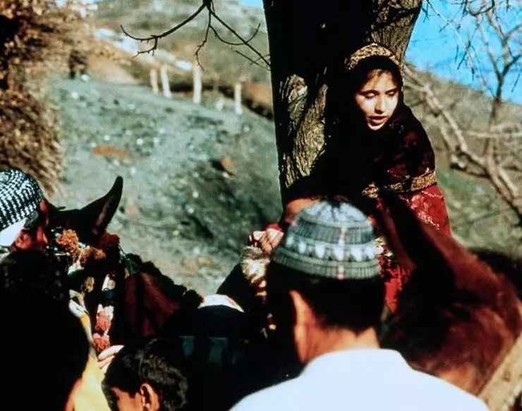 Время пьяных лошадей (2000) через торрент бесплатно Время пьяных лошадей (2000) фильм через торрент бесплатно