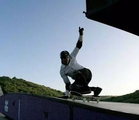 Экстремальные игры в 3D (2009) через торрент скачать Экстремальные игры в 3D (2009) фильм через торрент скачать