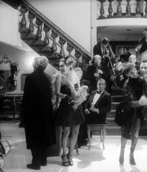 Человек века (1999) через торрент скачать Человек века (1999) фильм через торрент скачать