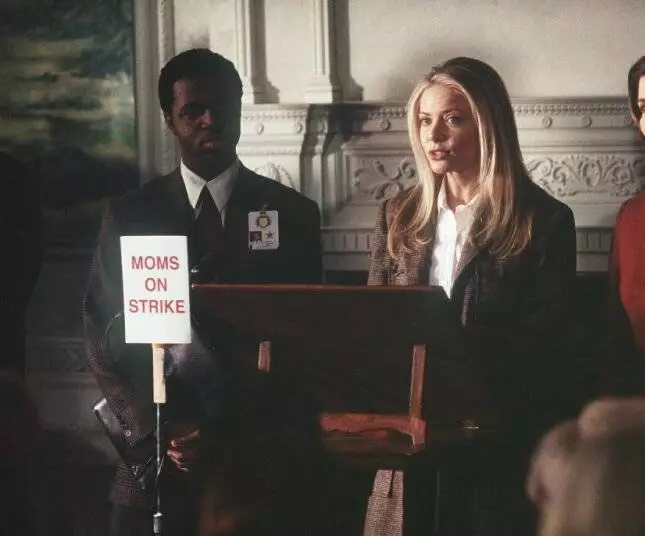 Мама объявила забастовку (2002) через торрент скачать Мама объявила забастовку (2002) фильм через торрент скачать