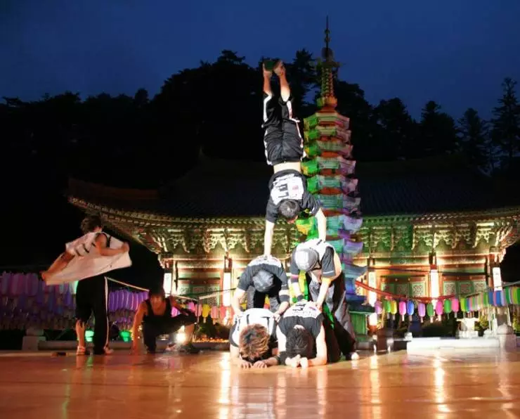 Планета би-боев (2007) в хорошем качестве через торрент Планета би-боев (2007) фильм в хорошем качестве через торрент