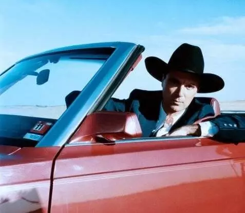 Правдивые истории (1986) через торрент скачать Правдивые истории (1986) фильм через торрент скачать