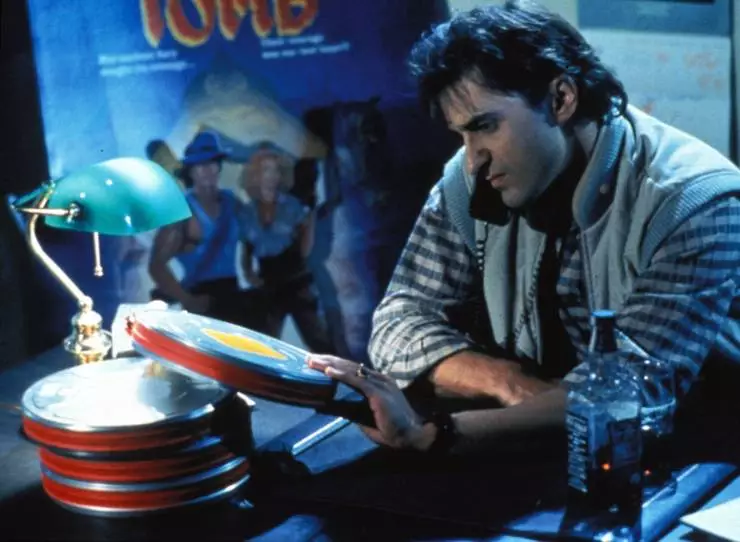 Плохие девчонки с Марса (1990) через торрент скачать Плохие девчонки с Марса (1990) фильм через торрент скачать