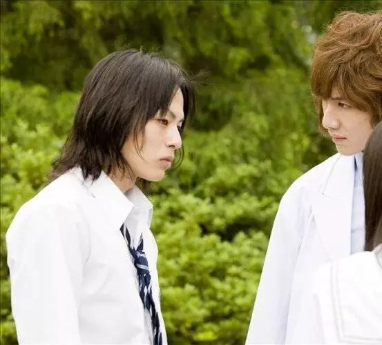 Цветочный демон (2010) в хорошем качестве через торрент Цветочный демон (2010) фильм в хорошем качестве через торрент