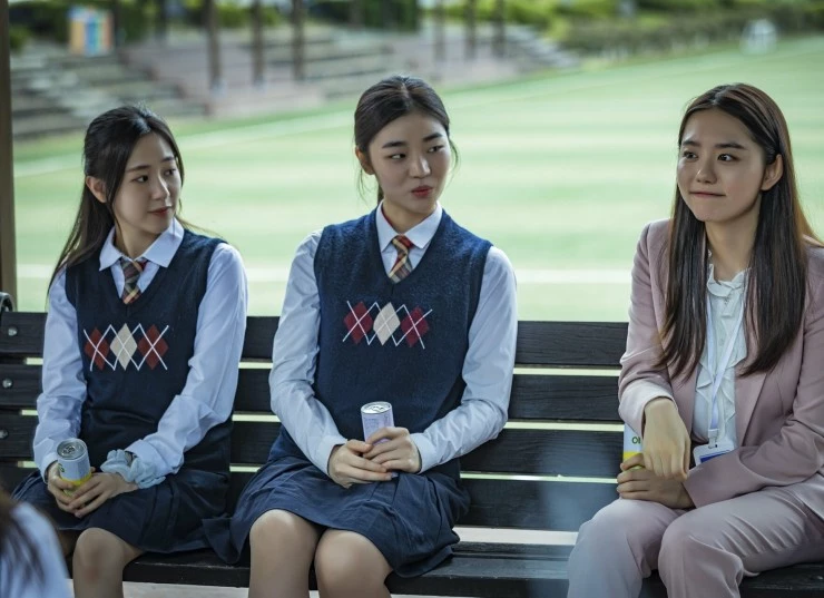 Страшные школьные истории: Отсутствующий ученик (2020) в хорошем качестве через торрент Страшные школьные истории: Отсутствующий ученик (2020) сериал в хорошем качестве через торрент