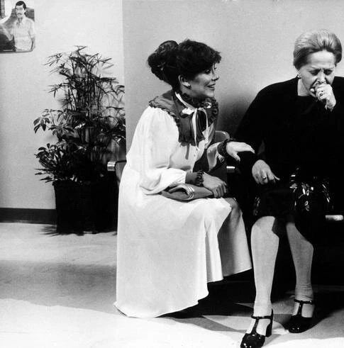 Право на рождение (1981) через торрент скачать Право на рождение (1981) сериал через торрент скачать