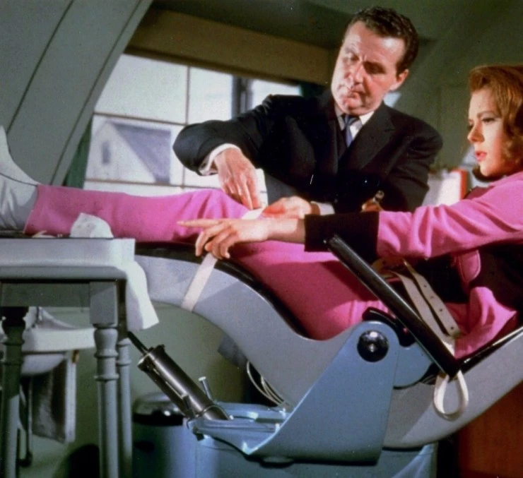 Мстители (1961) через торрент скачать Мстители (1961) сериал через торрент скачать