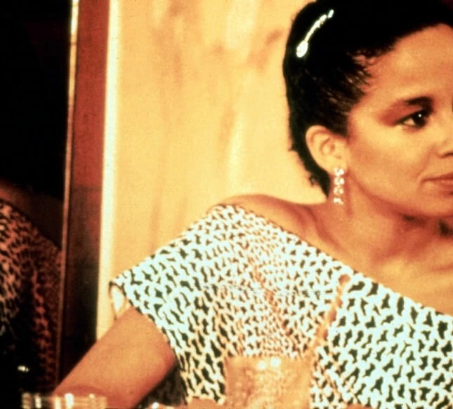 Выбери меня (1984) через торрент бесплатно Выбери меня (1984) фильм через торрент бесплатно