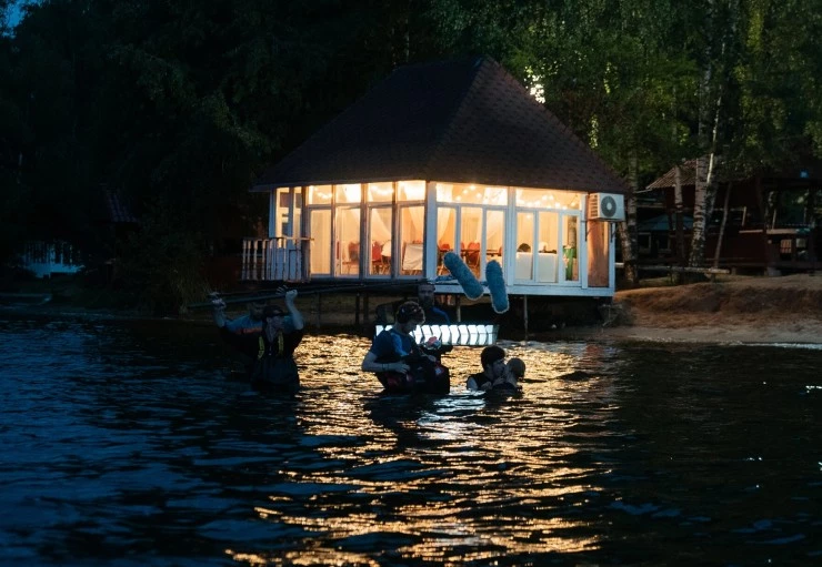 Между нами химия (2025) через торрент бесплатно Между нами химия (2025) сериал через торрент бесплатно