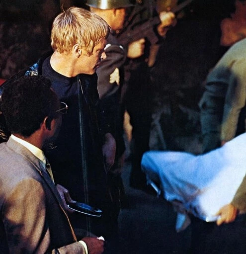 Граундстарский заговор (1972) в хорошем качестве через торрент Граундстарский заговор (1972) фильм в хорошем качестве через торрент