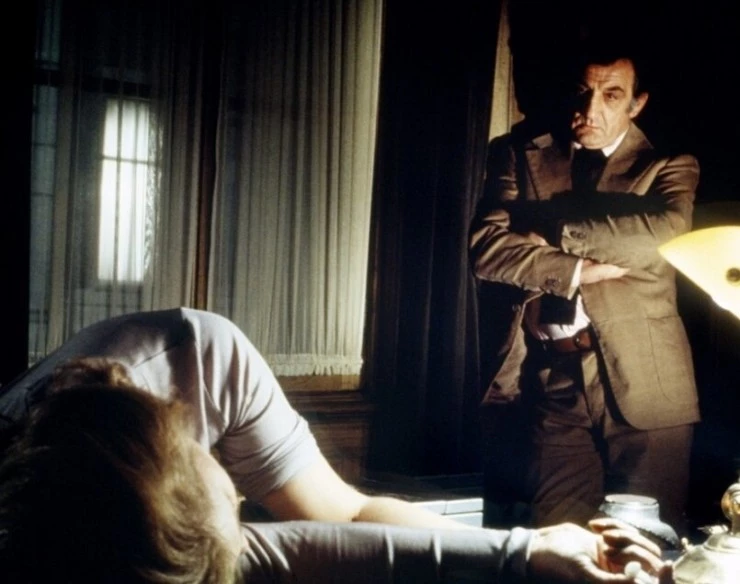 Прикосновение медузы (1978) через торрент скачать Прикосновение медузы (1978) фильм через торрент скачать