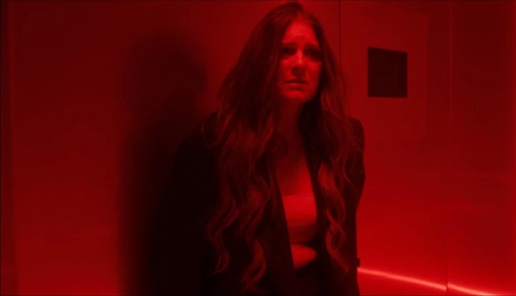 Смерть в лифте (2024) через торрент бесплатно Смерть в лифте (2024) фильм через торрент бесплатно