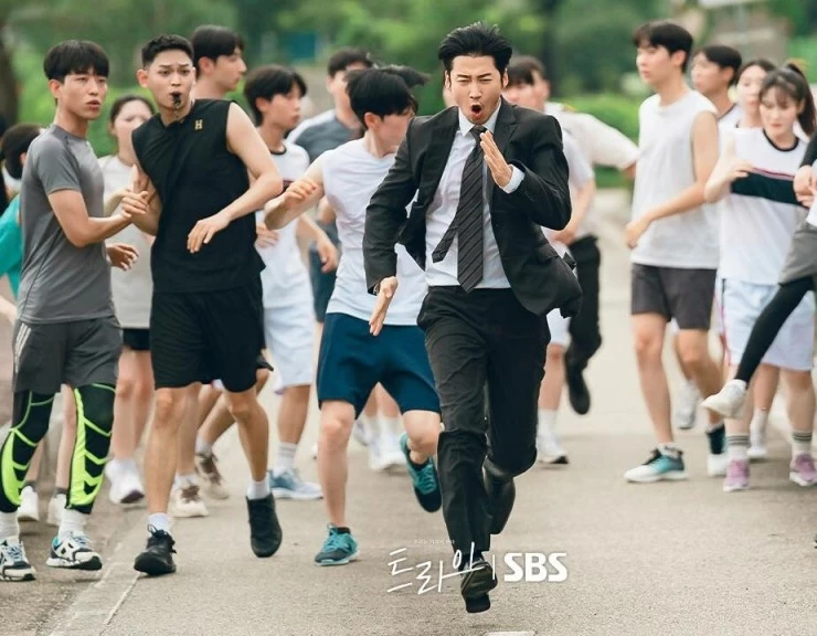 Мы творим чудеса (2025) через торрент бесплатно Мы творим чудеса (2025) сериал через торрент бесплатно