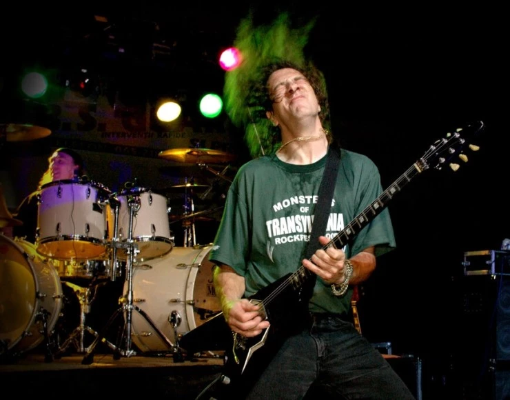 Anvil: История рок-группы (2008) через торрент скачать Anvil: История рок-группы (2008) фильм через торрент скачать