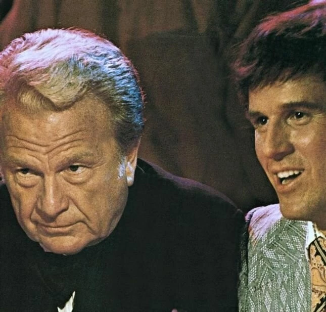 Разбивающий сердца (1972) через торрент бесплатно Разбивающий сердца (1972) фильм через торрент бесплатно