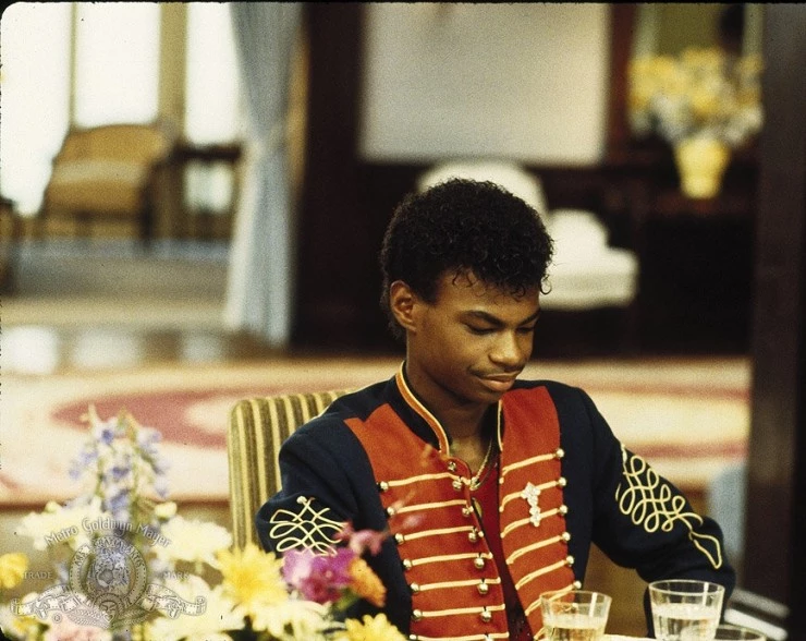 Брейк-данс 2: Электрическое Бугало (1984) через торрент скачать Брейк-данс 2: Электрическое Бугало (1984) фильм через торрент скачать