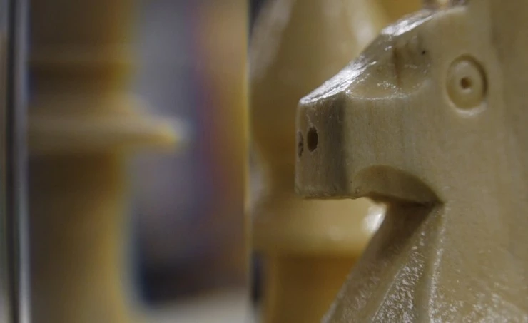 Ваш ход, Королева! (2023) через торрент бесплатно Ваш ход, Королева! (2023) фильм через торрент бесплатно