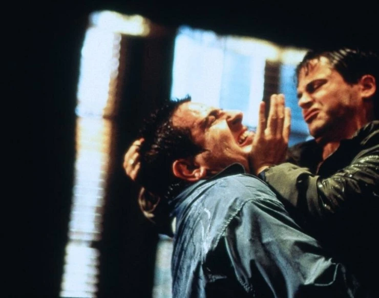 Рискуя жизнью (1996) в хорошем качестве через торрент Рискуя жизнью (1996) фильм в хорошем качестве через торрент